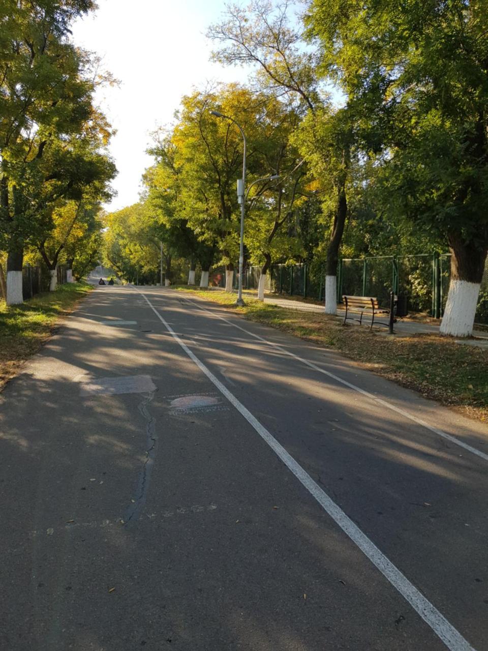 Hostel Uyutniy Dvorik Одеса Екстер'єр фото