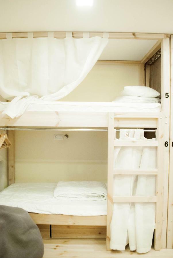 Hostel Uyutniy Dvorik Одеса Екстер'єр фото