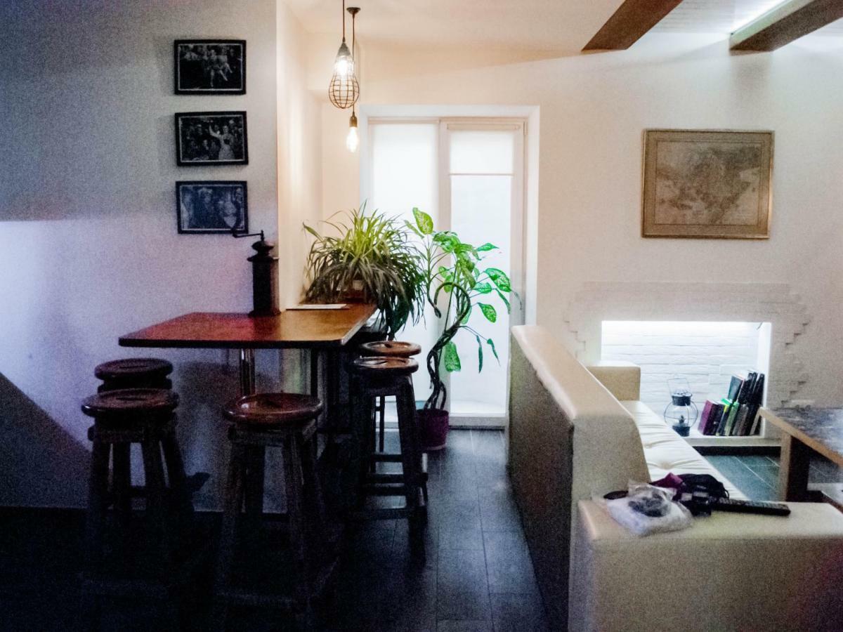 Hostel Uyutniy Dvorik Одеса Екстер'єр фото